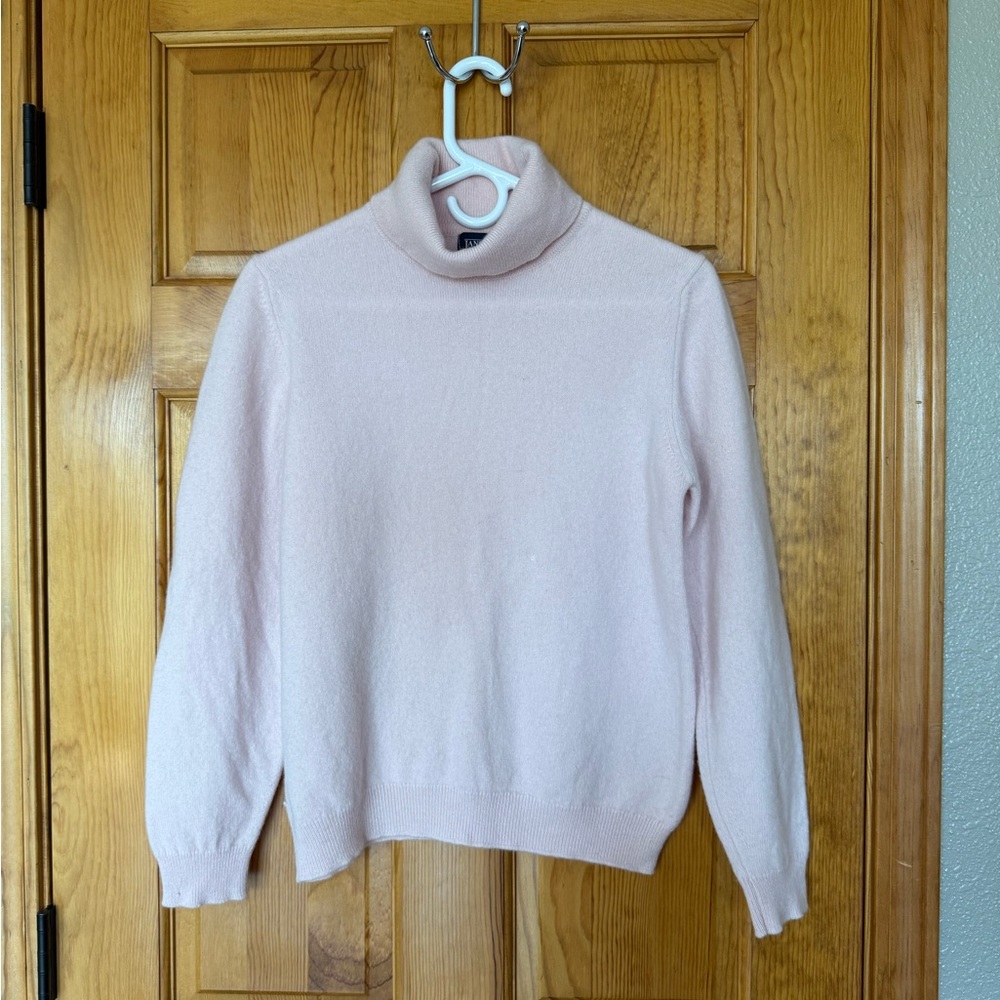 Lands' End 100% Wool Soft Pink Turtleneck Sweater size Small (6-8)